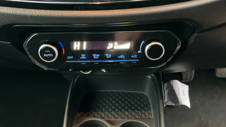 Toyota Aygo X 1.0 VVT-i Edge 5dr Petrol Hatchback